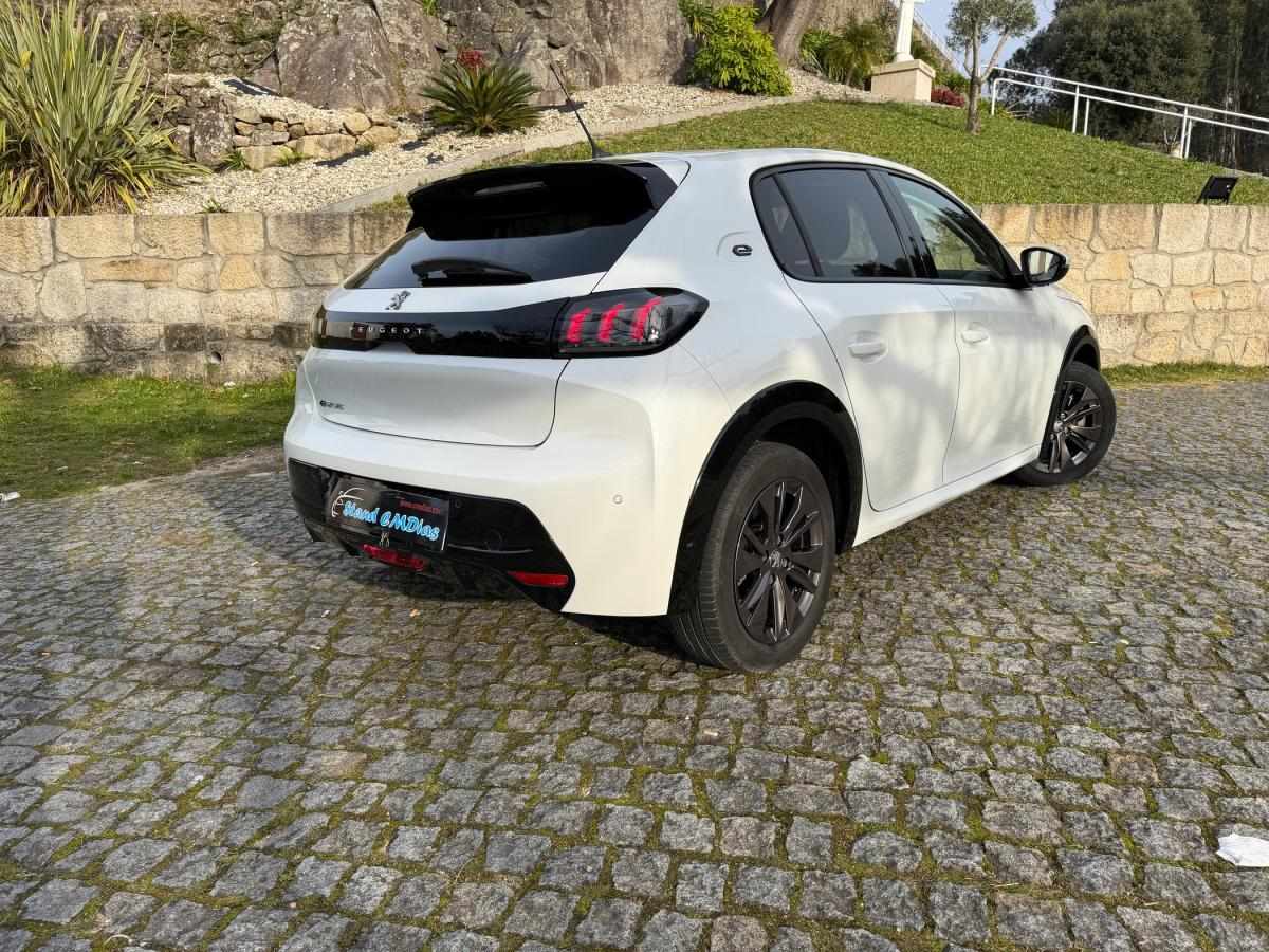 peugeot-208-2021-eletrico-0cc