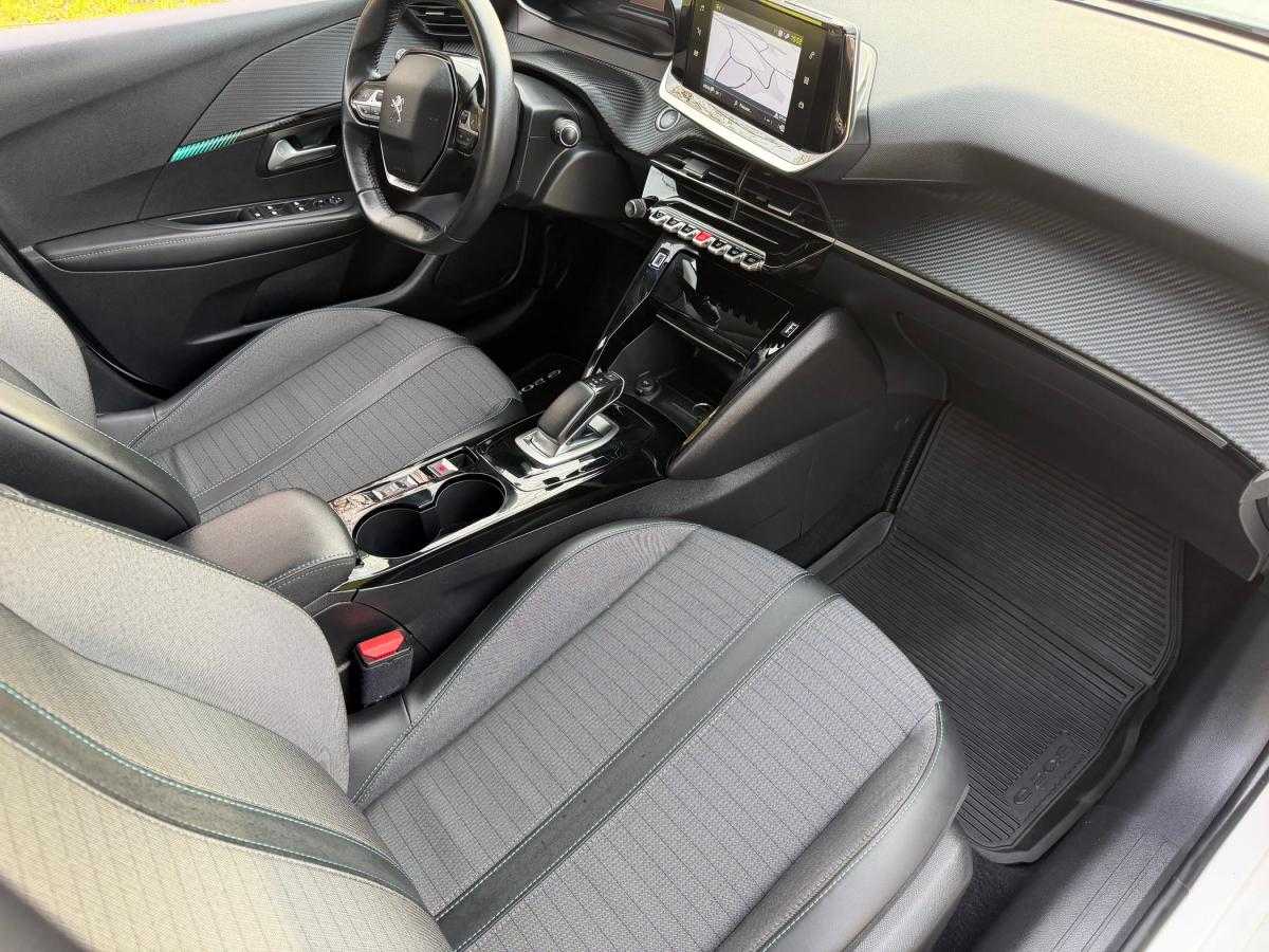 peugeot-208-2021-eletrico-0cc