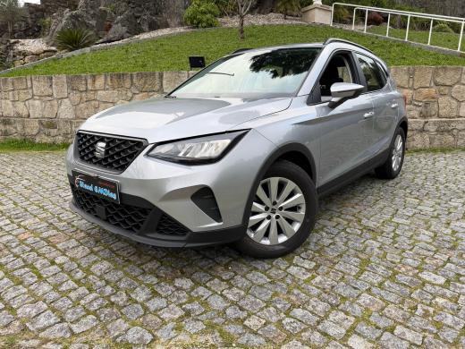 seat-arona-2023-gasolina-999cc