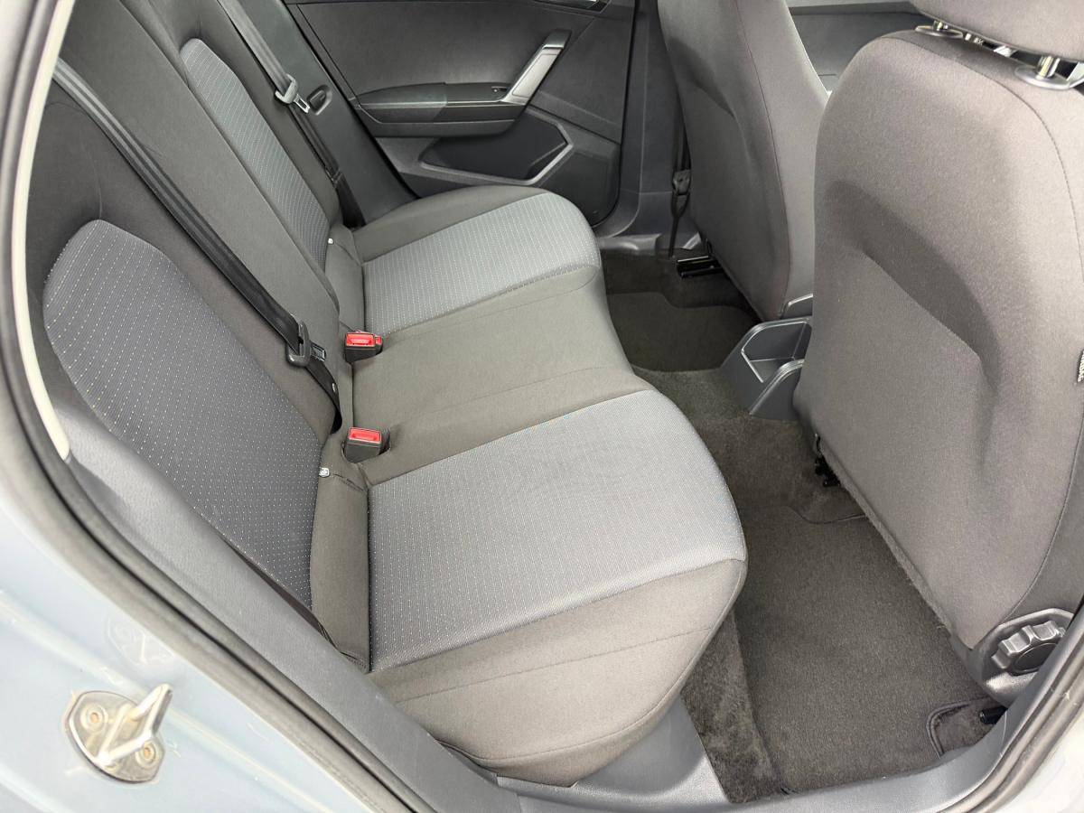 seat-arona-2023-gasolina-999cc