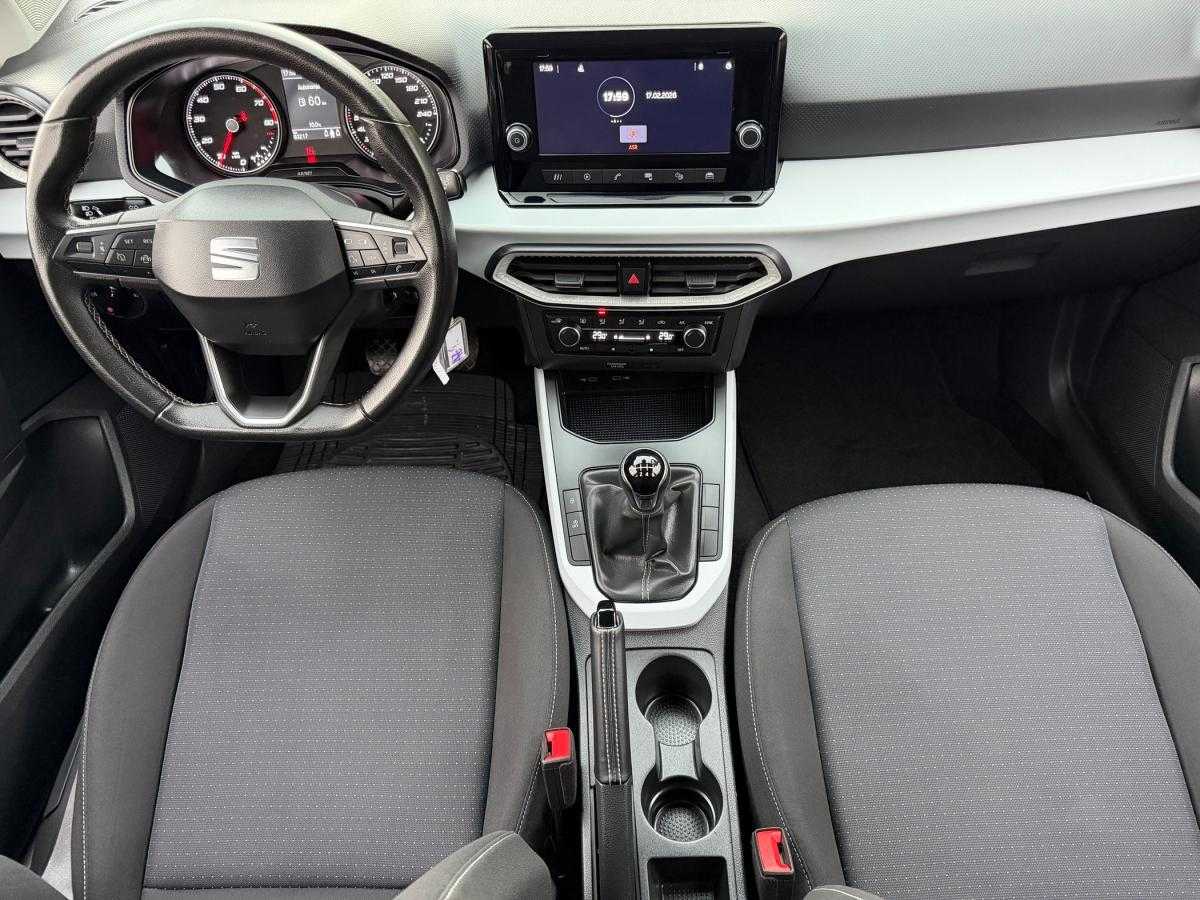 seat-arona-2023-gasolina-999cc