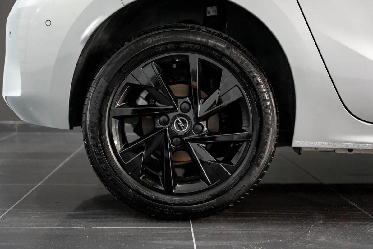 opel-corsa-2025-gasolina-1199cc