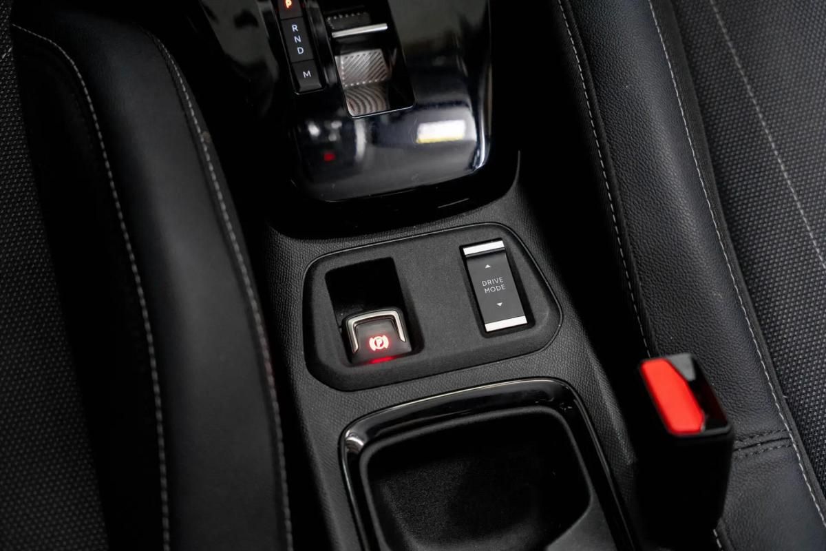 opel-corsa-2025-gasolina-1199cc