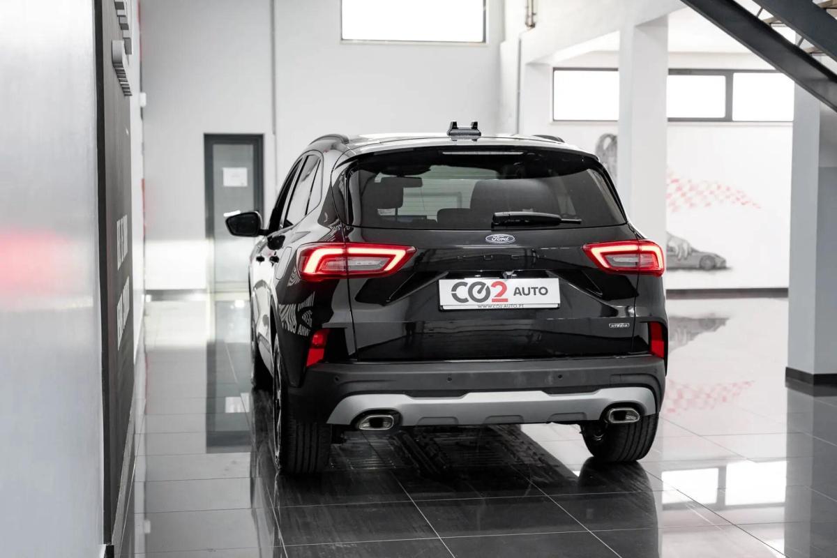 ford-kuga-2025-hibrido-a-gasolina-2488cc