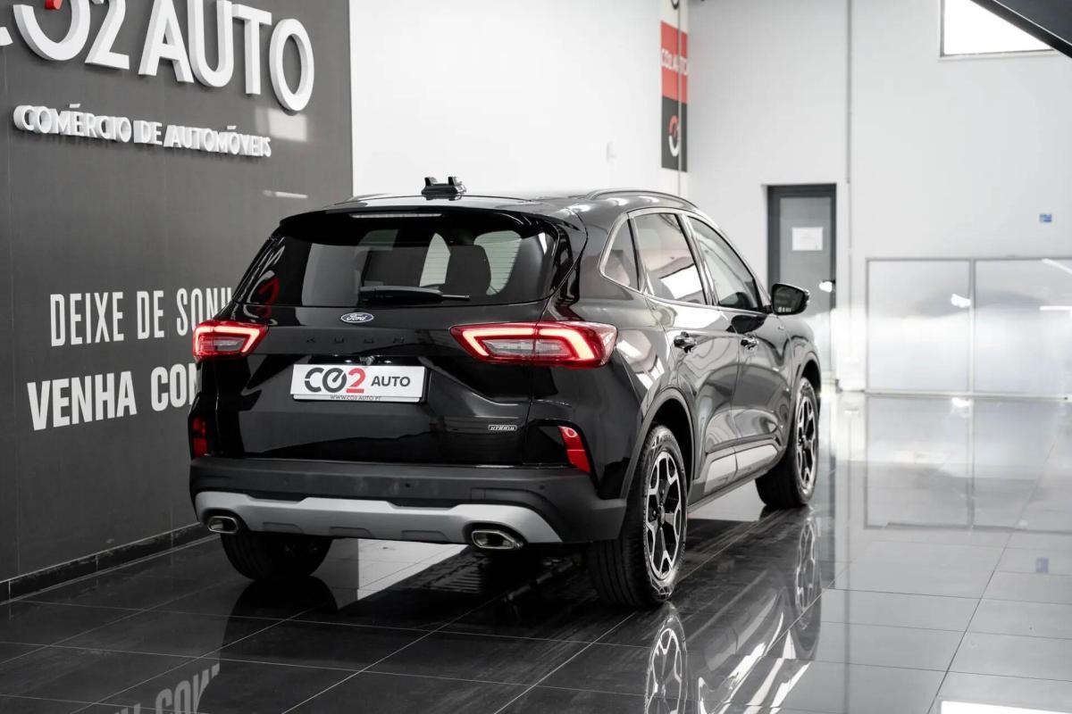ford-kuga-2025-hibrido-a-gasolina-2488cc
