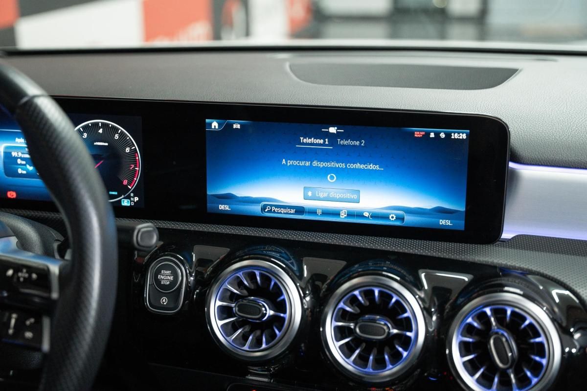 mercedes-benz-classe-a-2023-gasolina-1332cc