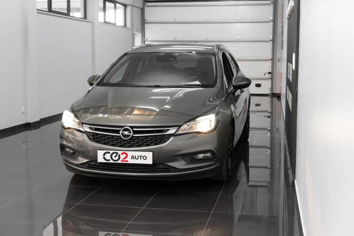 opel-astra-sport-tourer-2017-diesel-1598cc