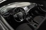 opel-astra-sport-tourer-2017-diesel-1598cc