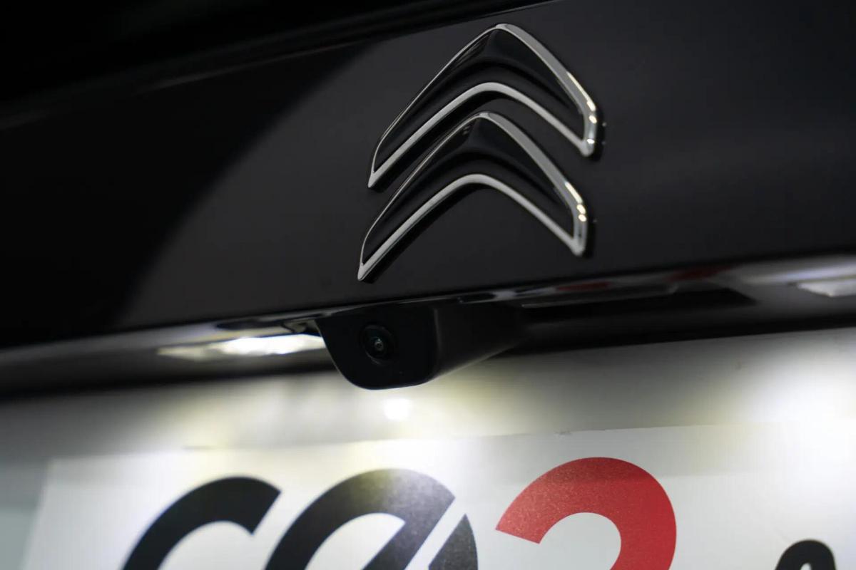 citroen-e-c4-2024-eletrico-0cc