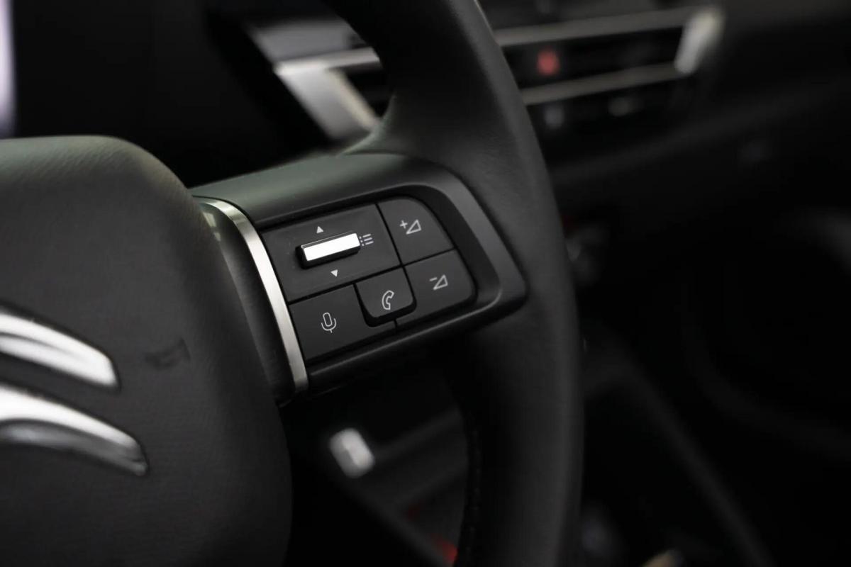 citroen-e-c4-2024-eletrico-0cc
