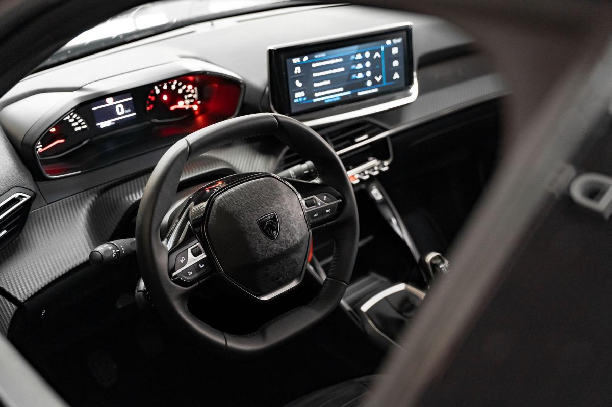 peugeot-2008-2025-gasolina-1199cc