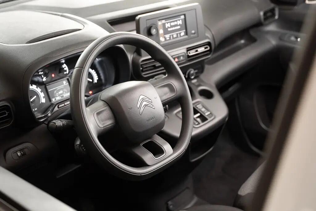 citroen-berlingo-2023-eletrico-0cc