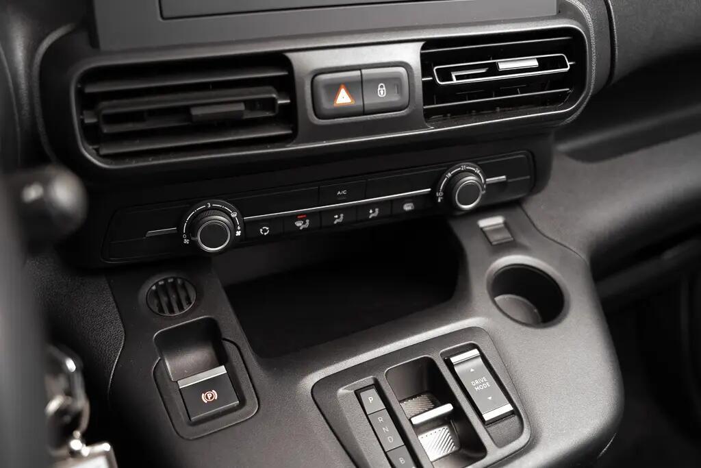 citroen-berlingo-2023-eletrico-0cc