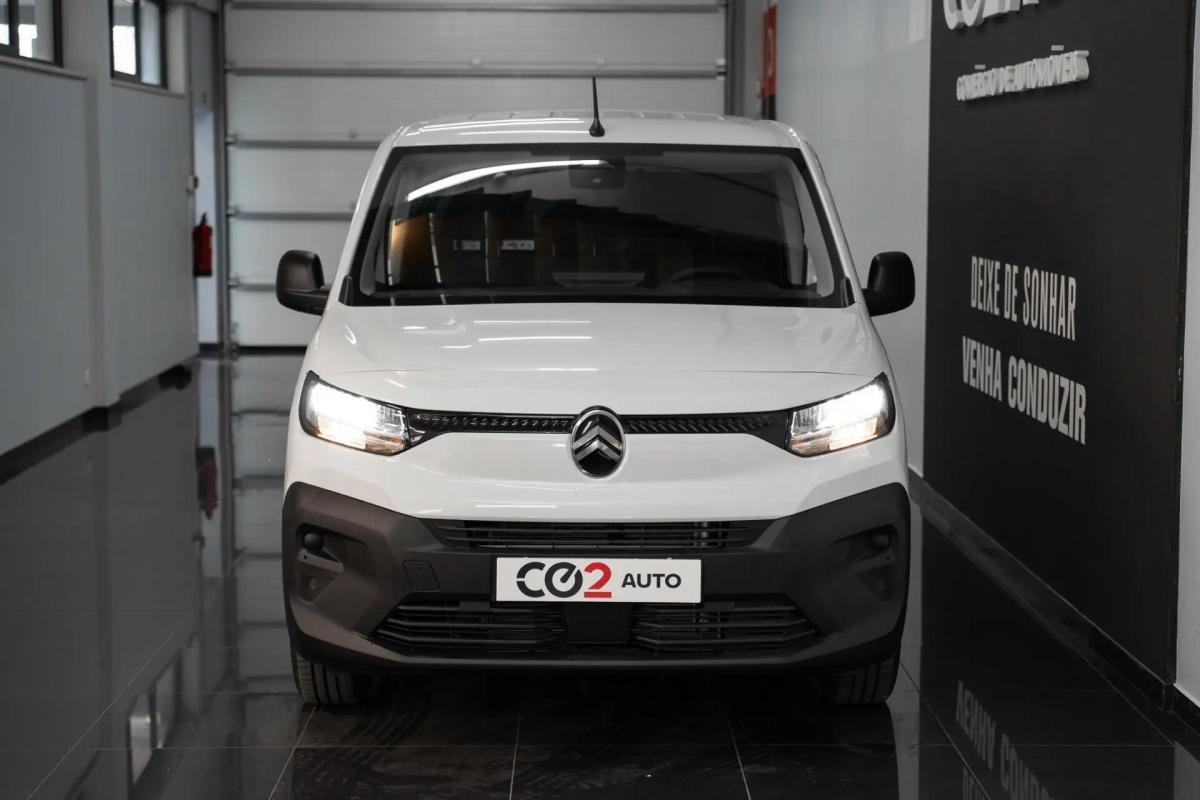 citroen-berlingo-2026-diesel-1499cc