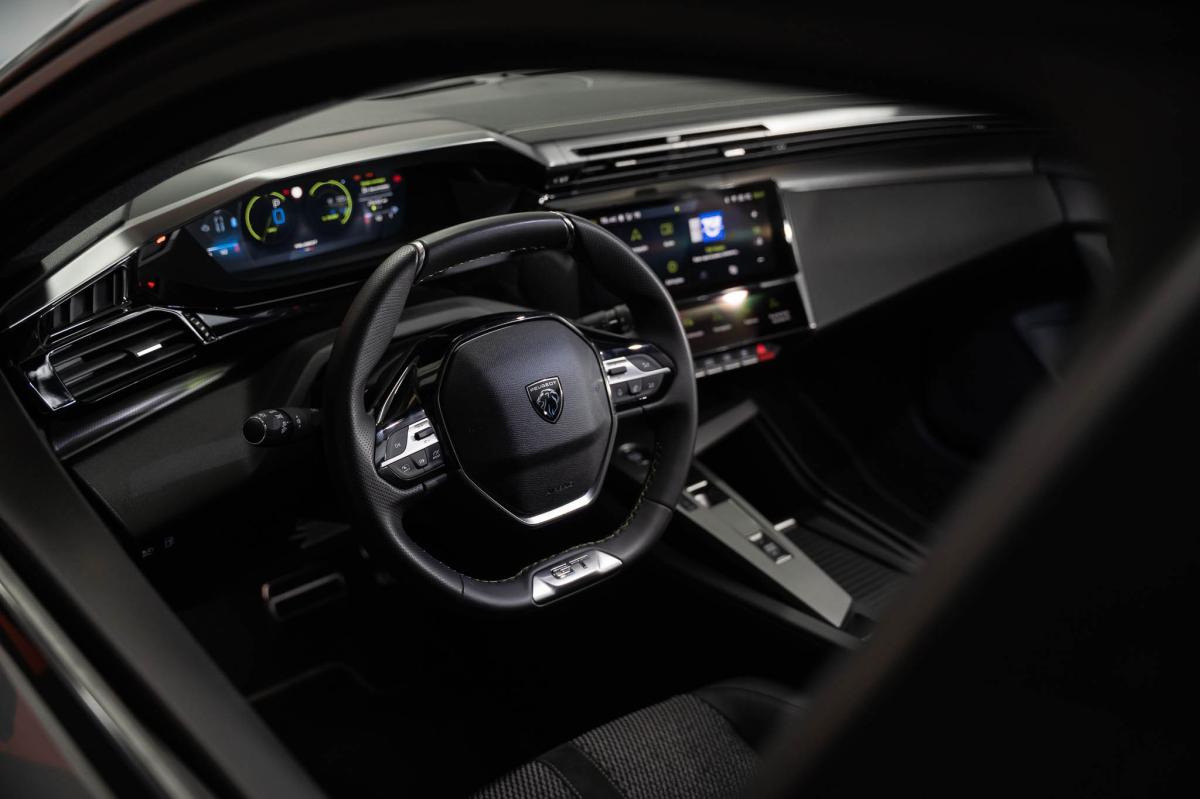 peugeot-308-2024-hibrido-a-gasolina-1598cc
