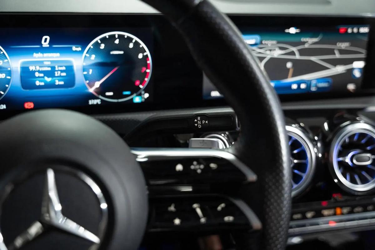 mercedes-benz-classe-a-2023-gasolina-1332cc