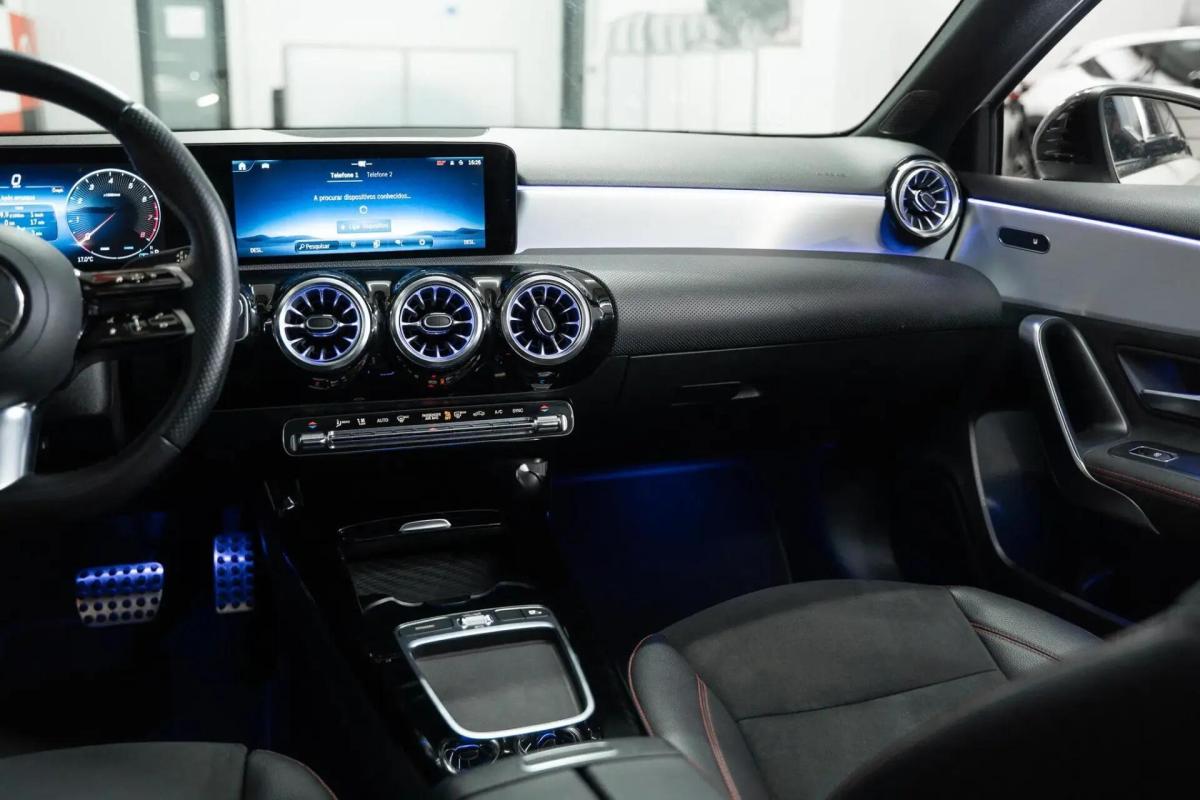 mercedes-benz-classe-a-2023-gasolina-1332cc