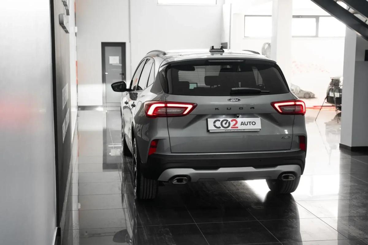 ford-kuga-2025-hibrido-a-gasolina-2488cc