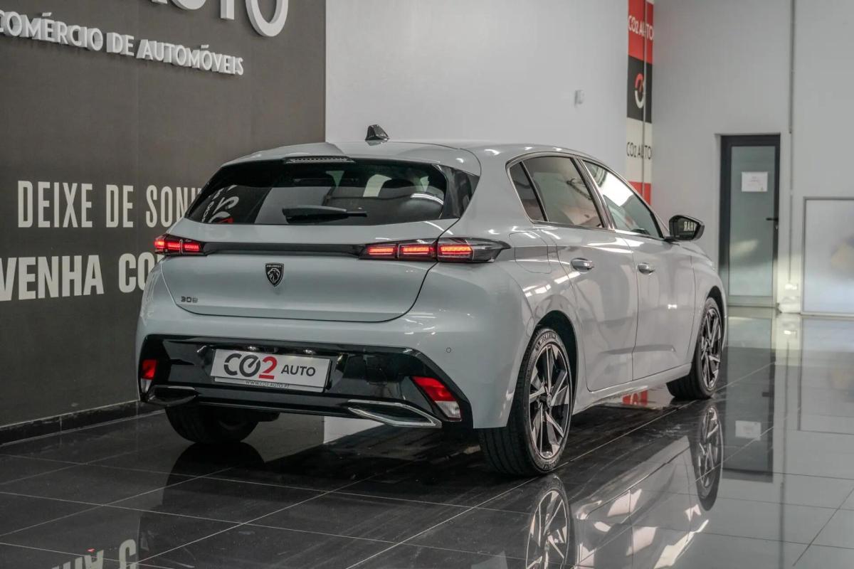 peugeot-308-2024-gasolina-1199cc