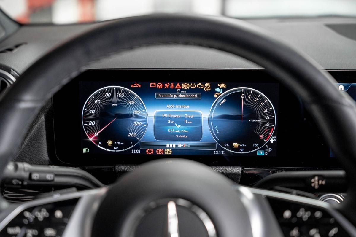 mercedes-benz-gla-2023-hibrido-a-gasolina-1332cc