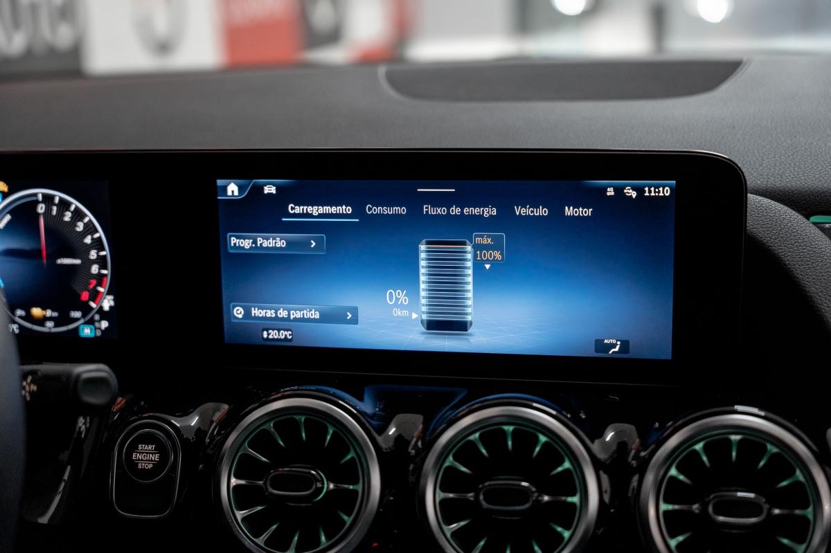 mercedes-benz-gla-2023-hibrido-a-gasolina-1332cc