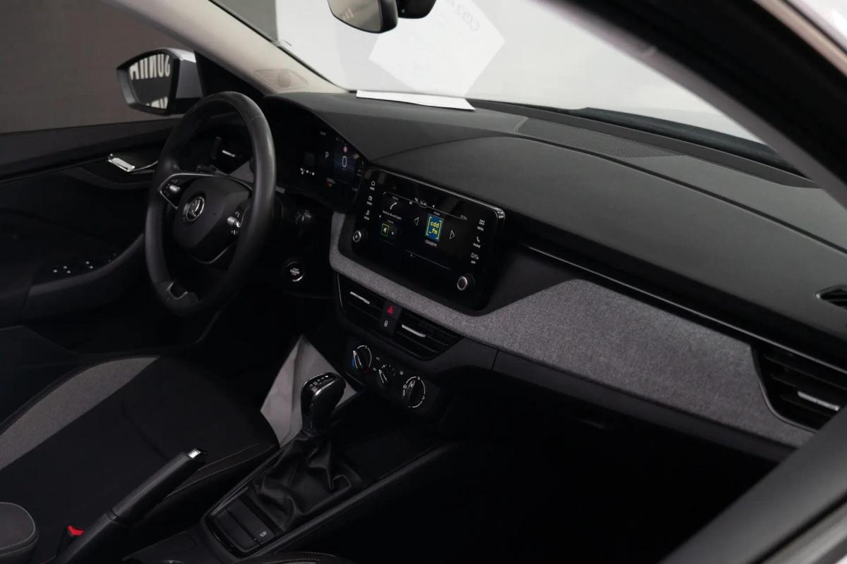 skoda-kamiq-2025-gasolina-999cc
