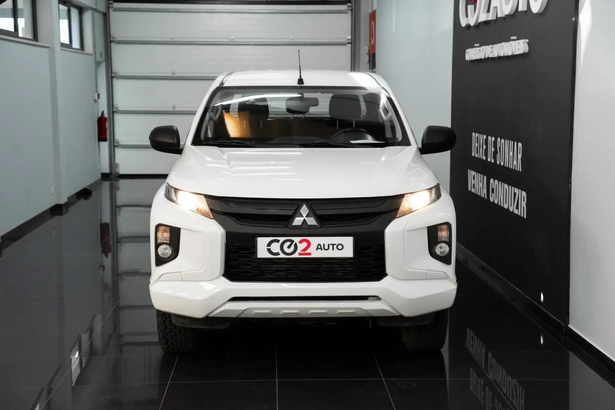 mitsubishi-l200-2021-diesel-2268cc