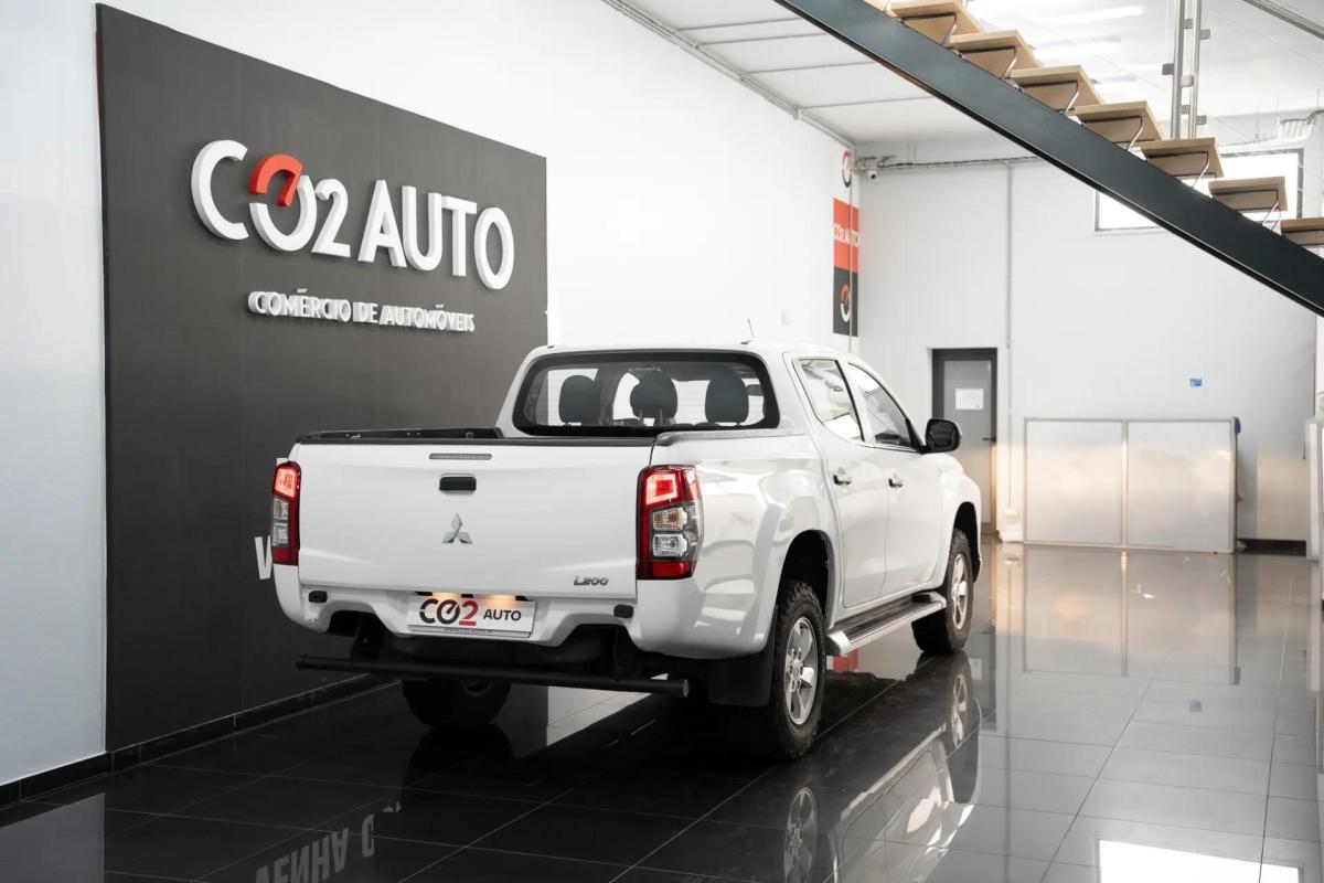 mitsubishi-l200-2021-diesel-2268cc