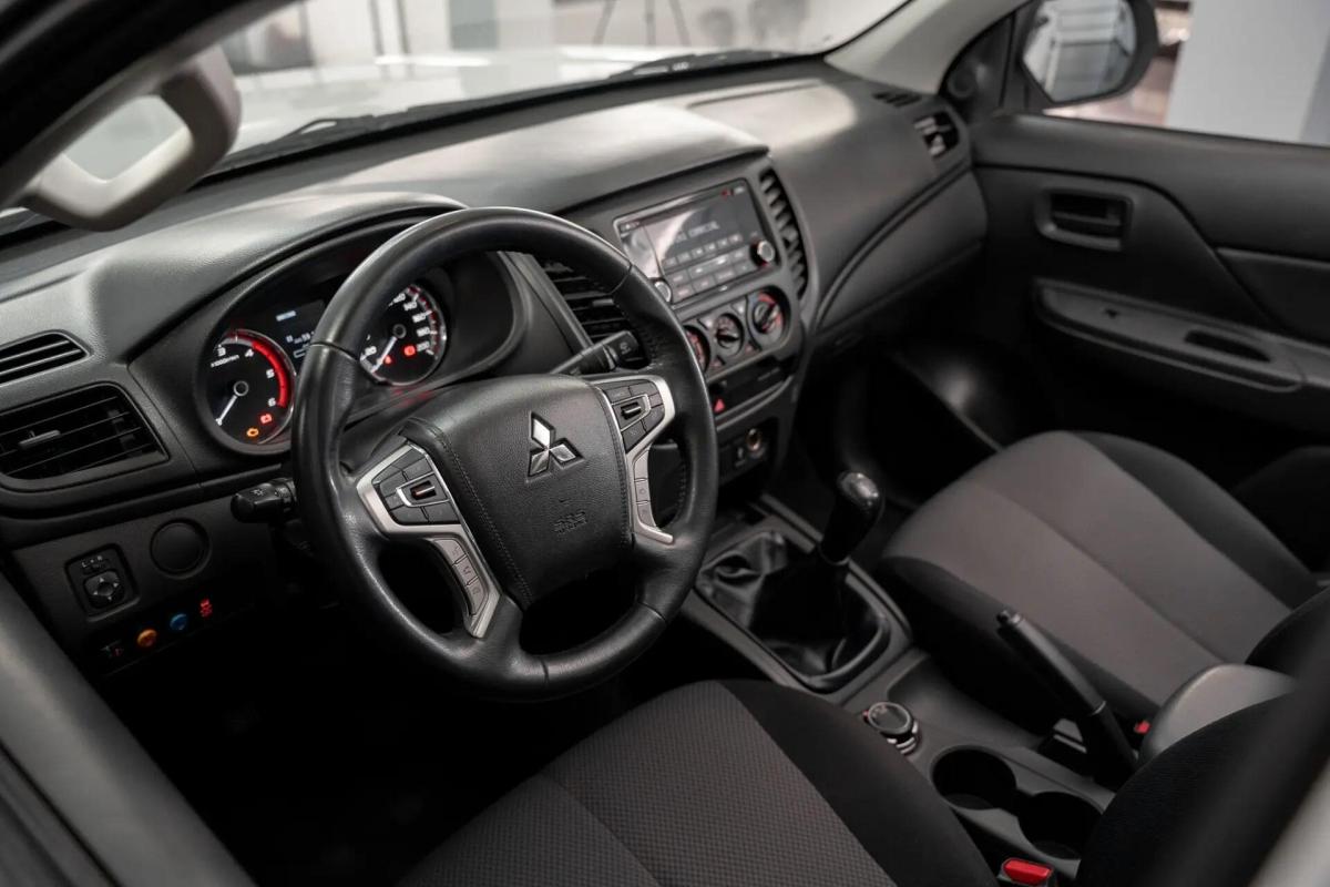 mitsubishi-l200-2021-diesel-2268cc