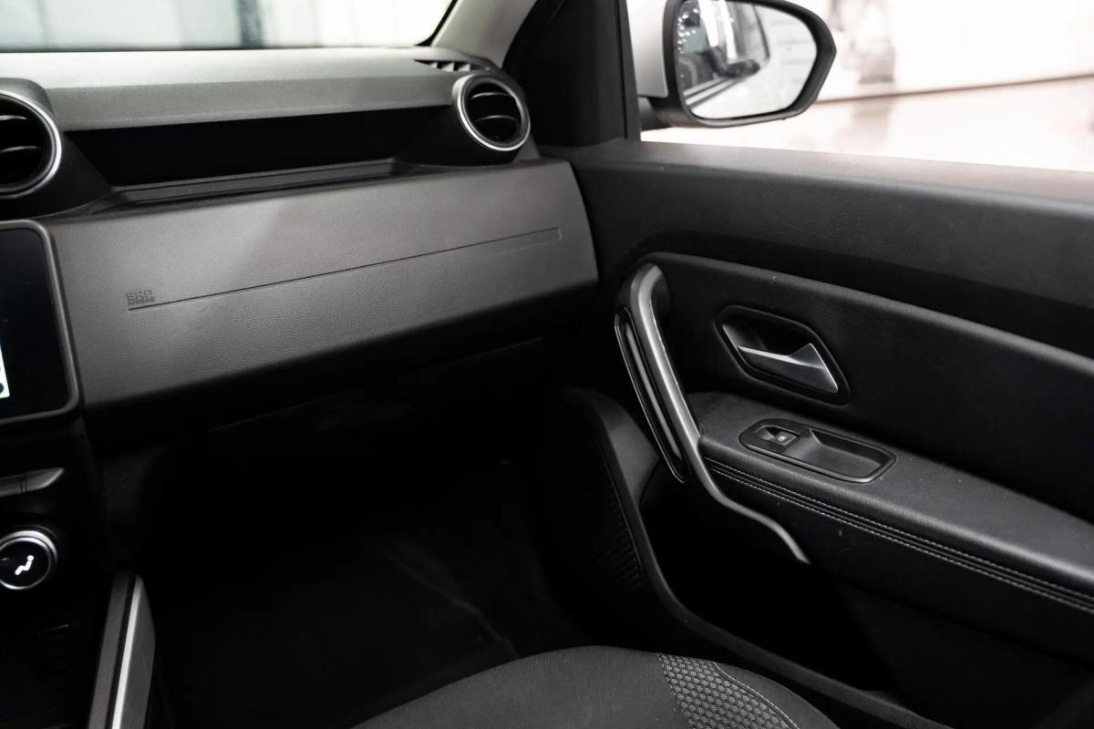 dacia-duster-2023-gpl-999cc