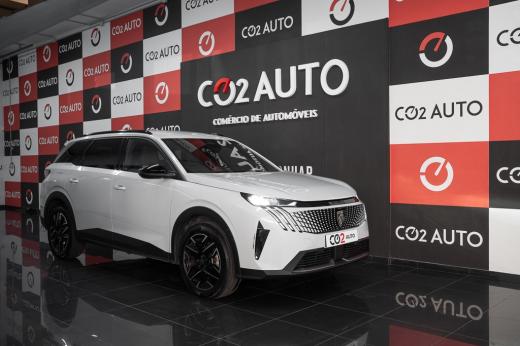 peugeot-5008-2025-hibrido-a-gasolina-1199cc