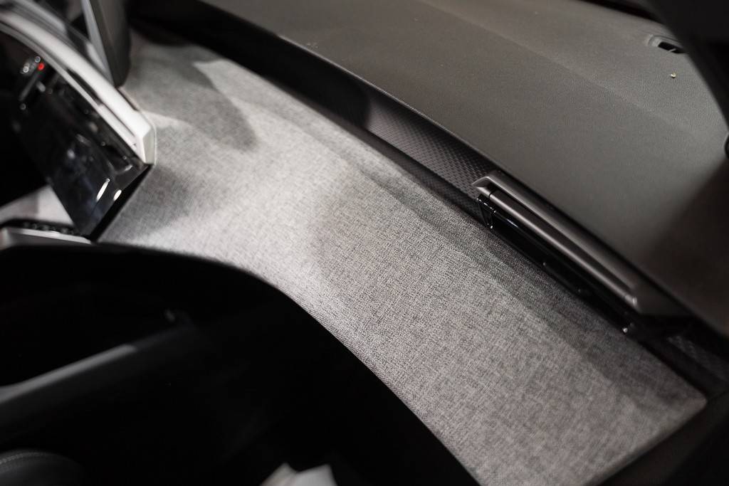 peugeot-5008-2025-hibrido-a-gasolina-1199cc