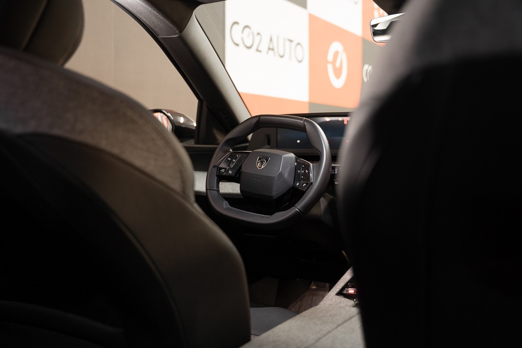 peugeot-5008-2025-hibrido-a-gasolina-1199cc