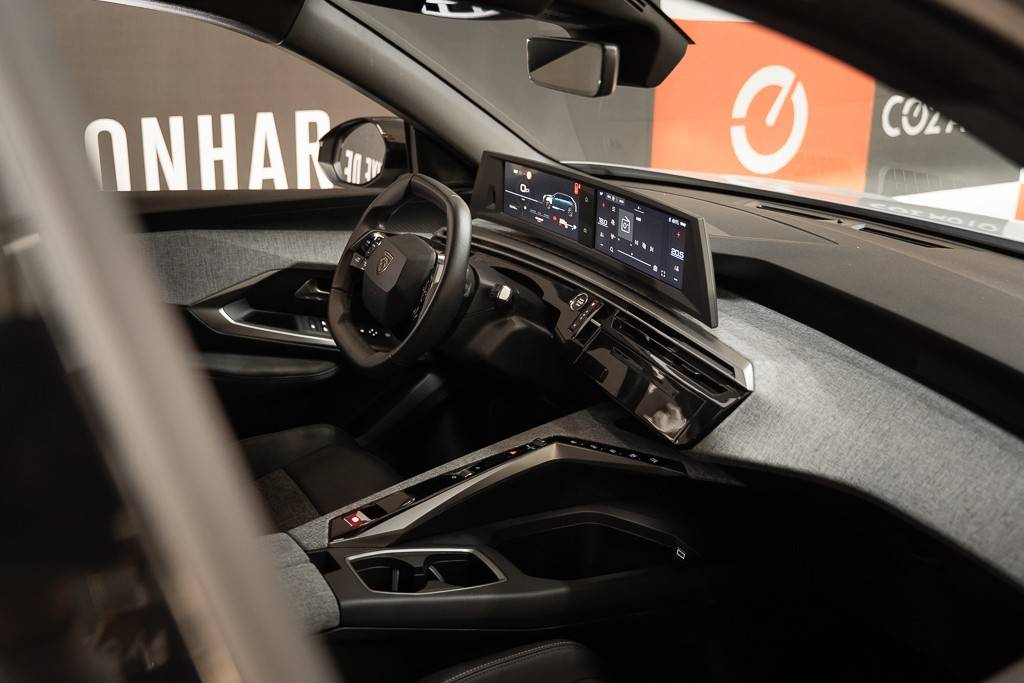 peugeot-5008-2025-hibrido-a-gasolina-1199cc