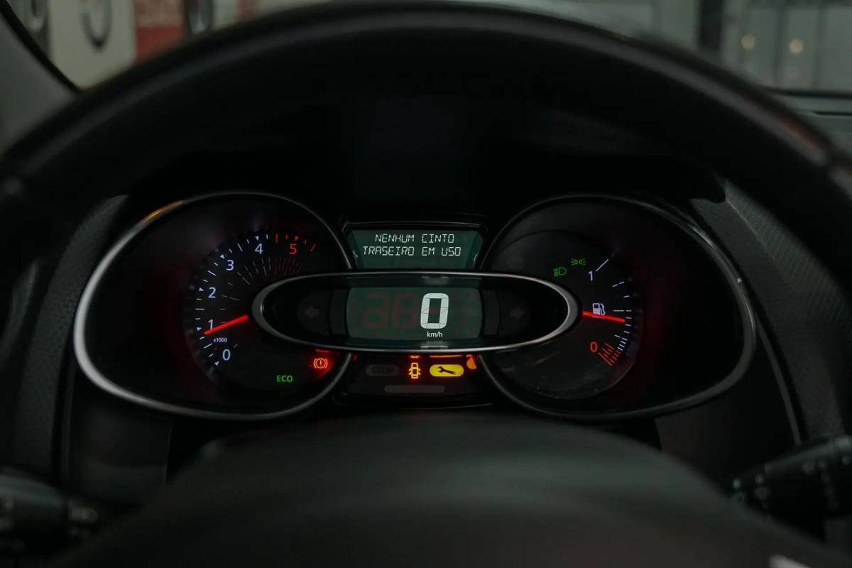 renault-clio-sport-tourer-2019-diesel-1461cc
