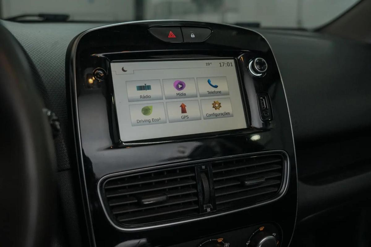 renault-clio-sport-tourer-2019-diesel-1461cc