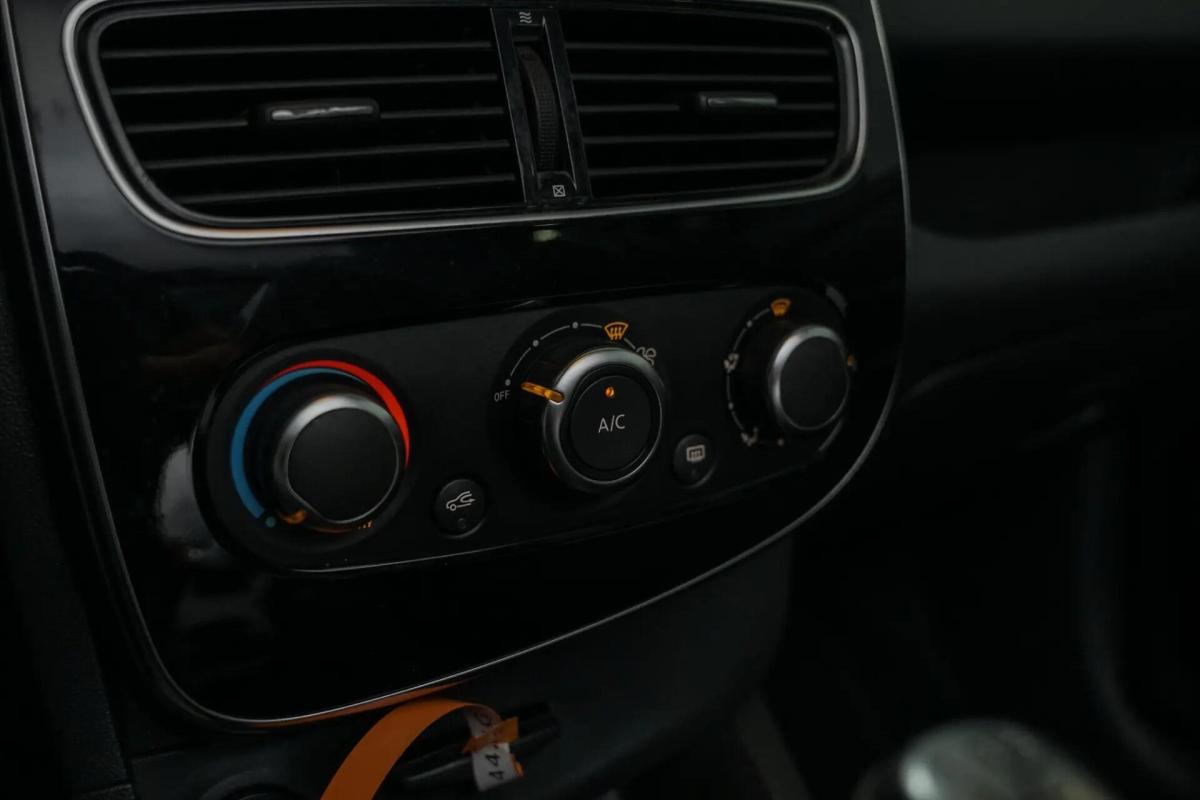 renault-clio-sport-tourer-2019-diesel-1461cc