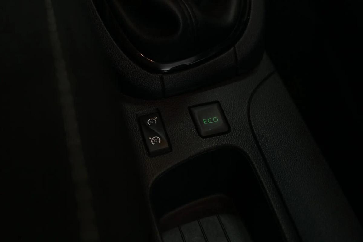 renault-clio-sport-tourer-2019-diesel-1461cc