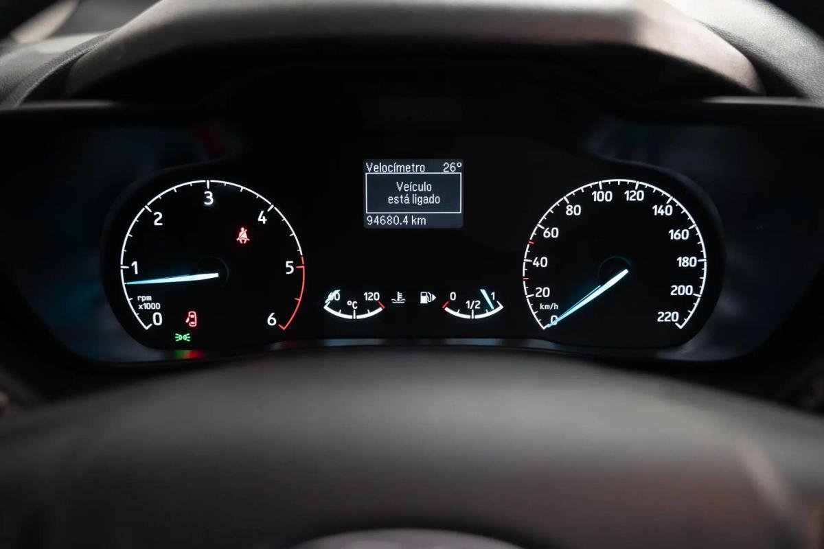 ford-transit-connect-2023-diesel-1499cc