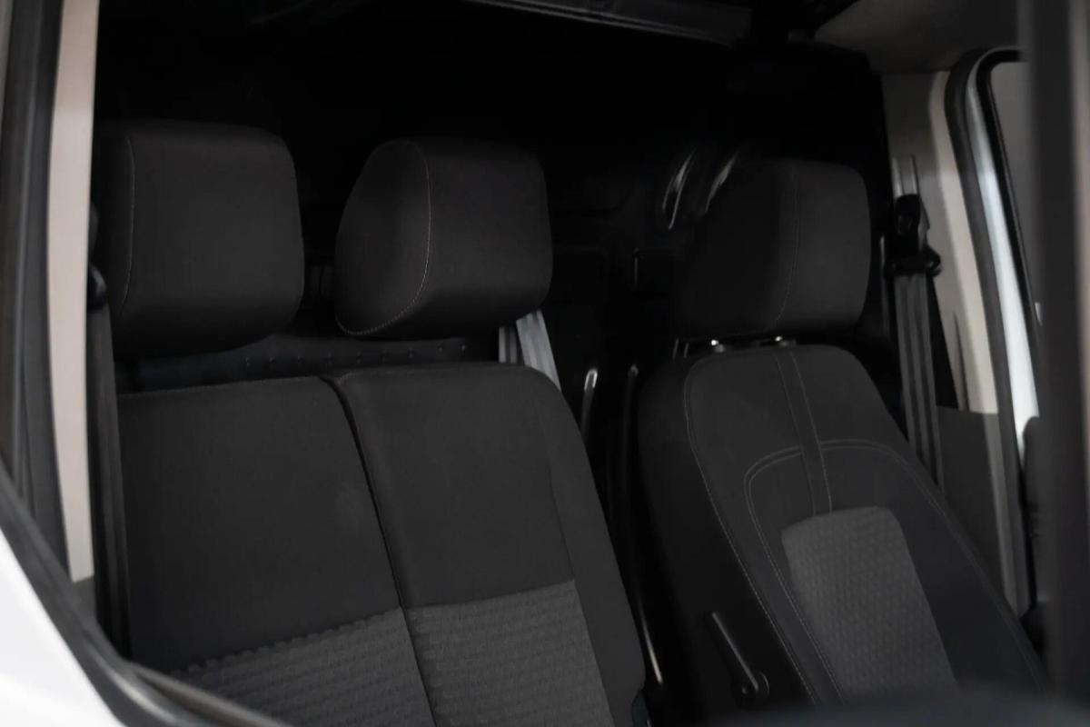 ford-transit-connect-2023-diesel-1499cc