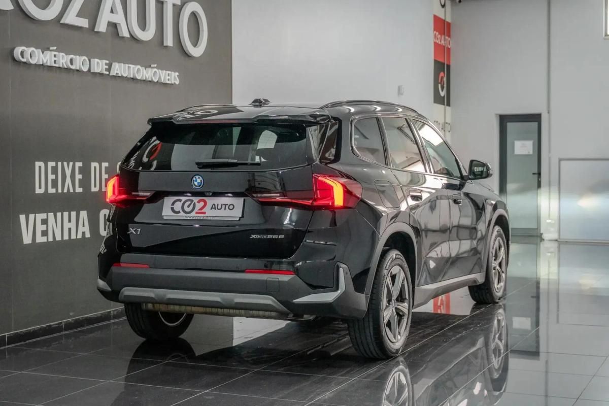 bmw-x1-2024-hibrido-a-gasolina-1499cc