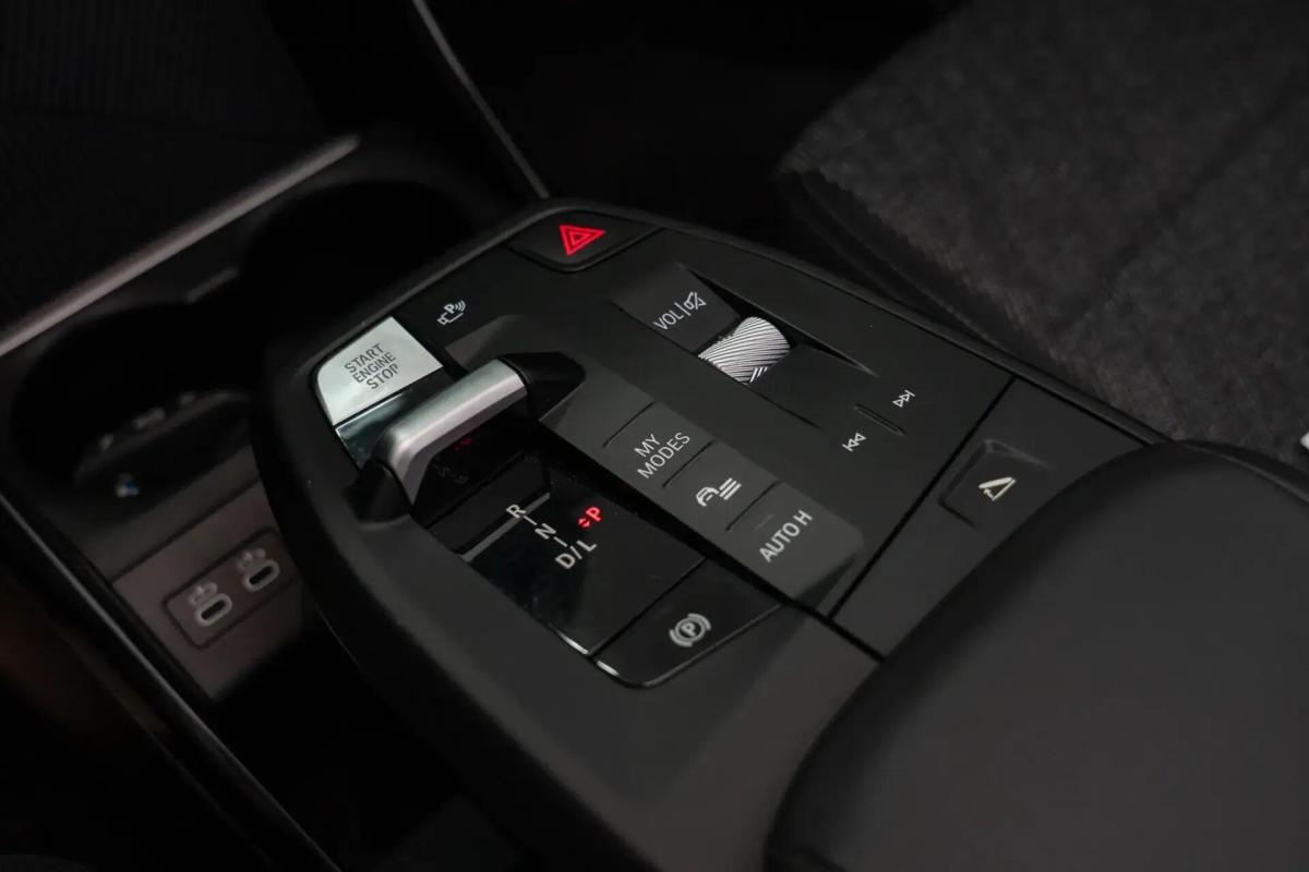 bmw-x1-2024-hibrido-a-gasolina-1499cc