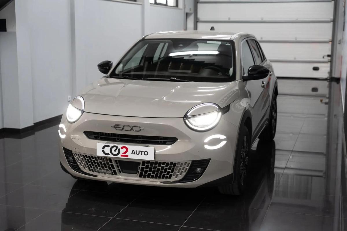 fiat-600-2025-gasolina-1199cc