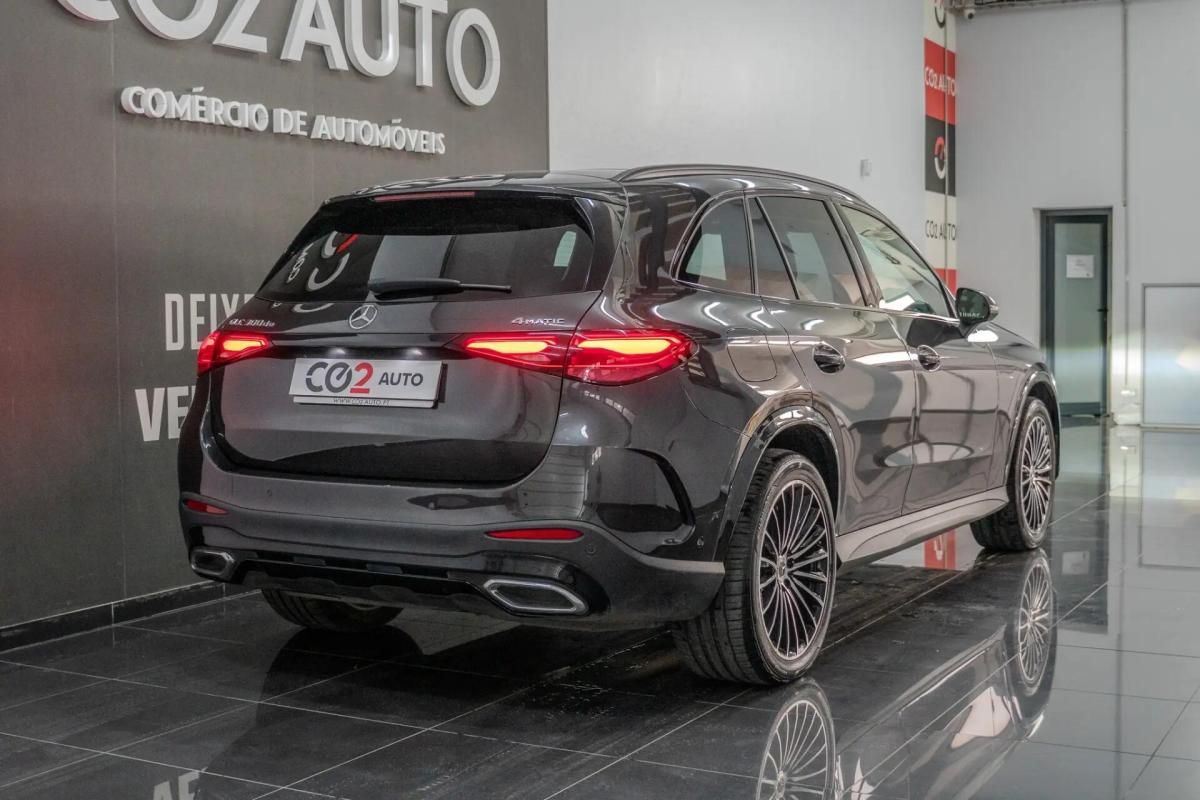 mercedes-benz-glc-2025-hibrido-a-diesel-1993cc
