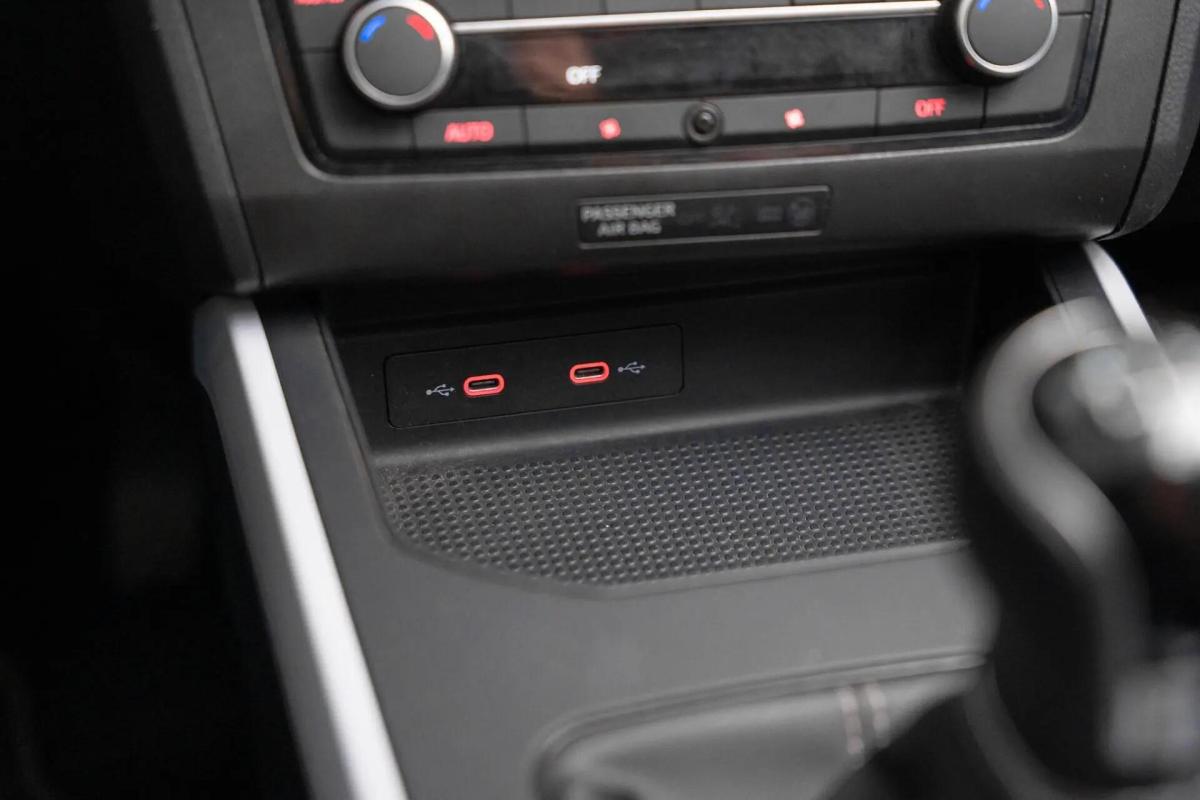 seat-arona-2024-gasolina-999cc