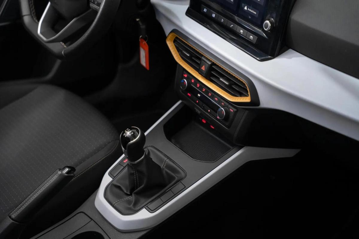 seat-arona-2024-gasolina-999cc