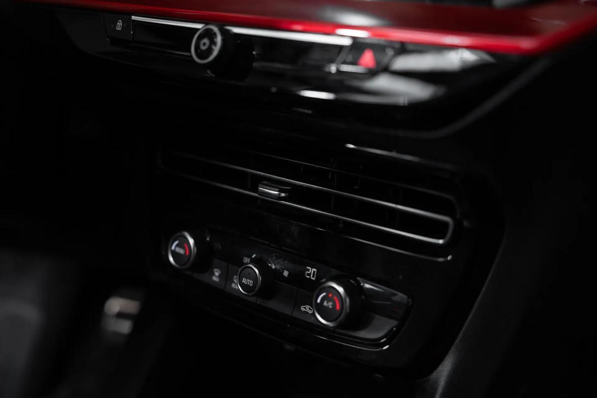 opel-mokka-2023-gasolina-1199cc