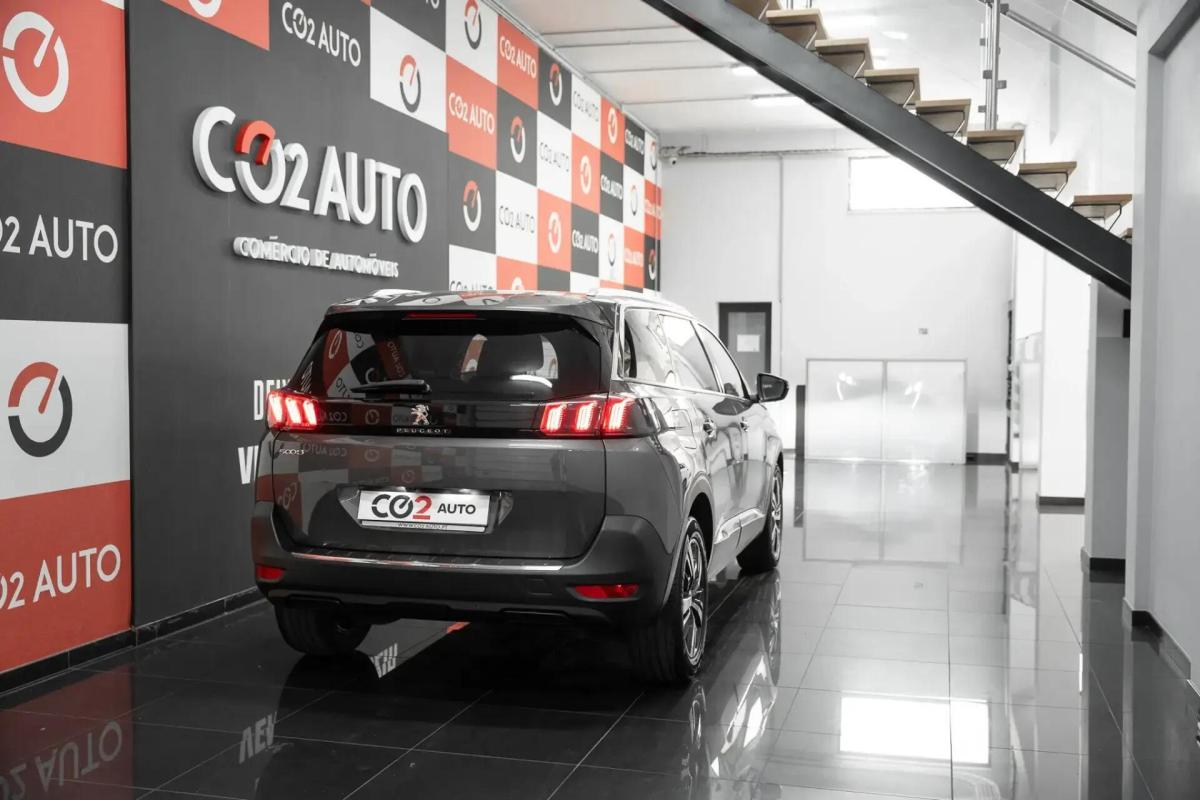 peugeot-5008-2024-diesel-1499cc