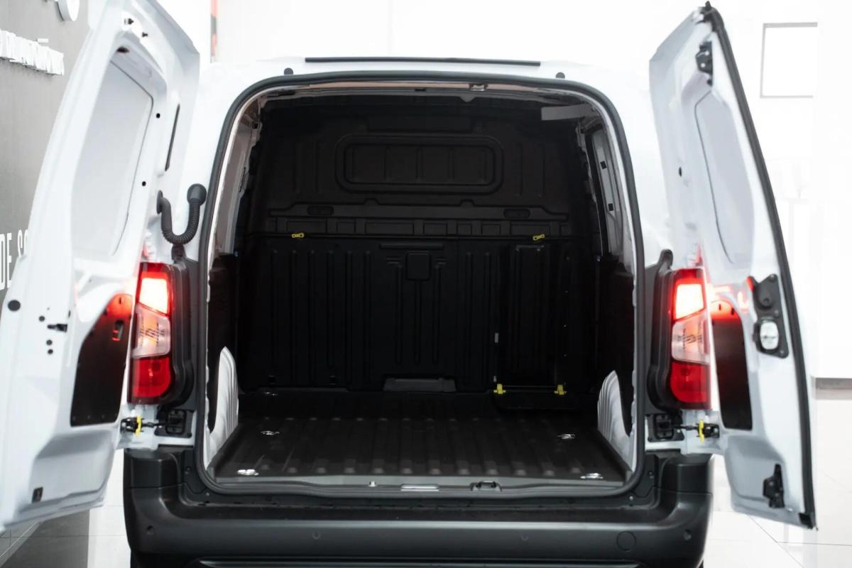citroen-berlingo-2026-diesel-1499cc
