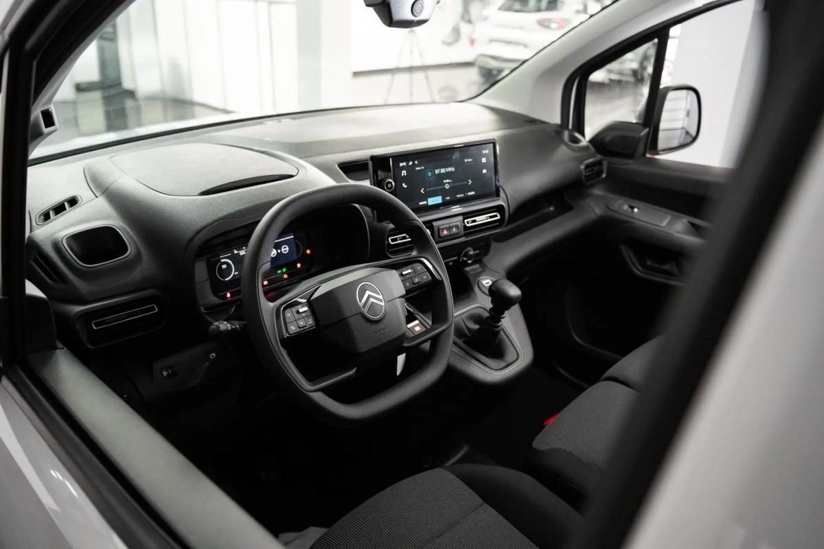citroen-berlingo-2026-diesel-1499cc